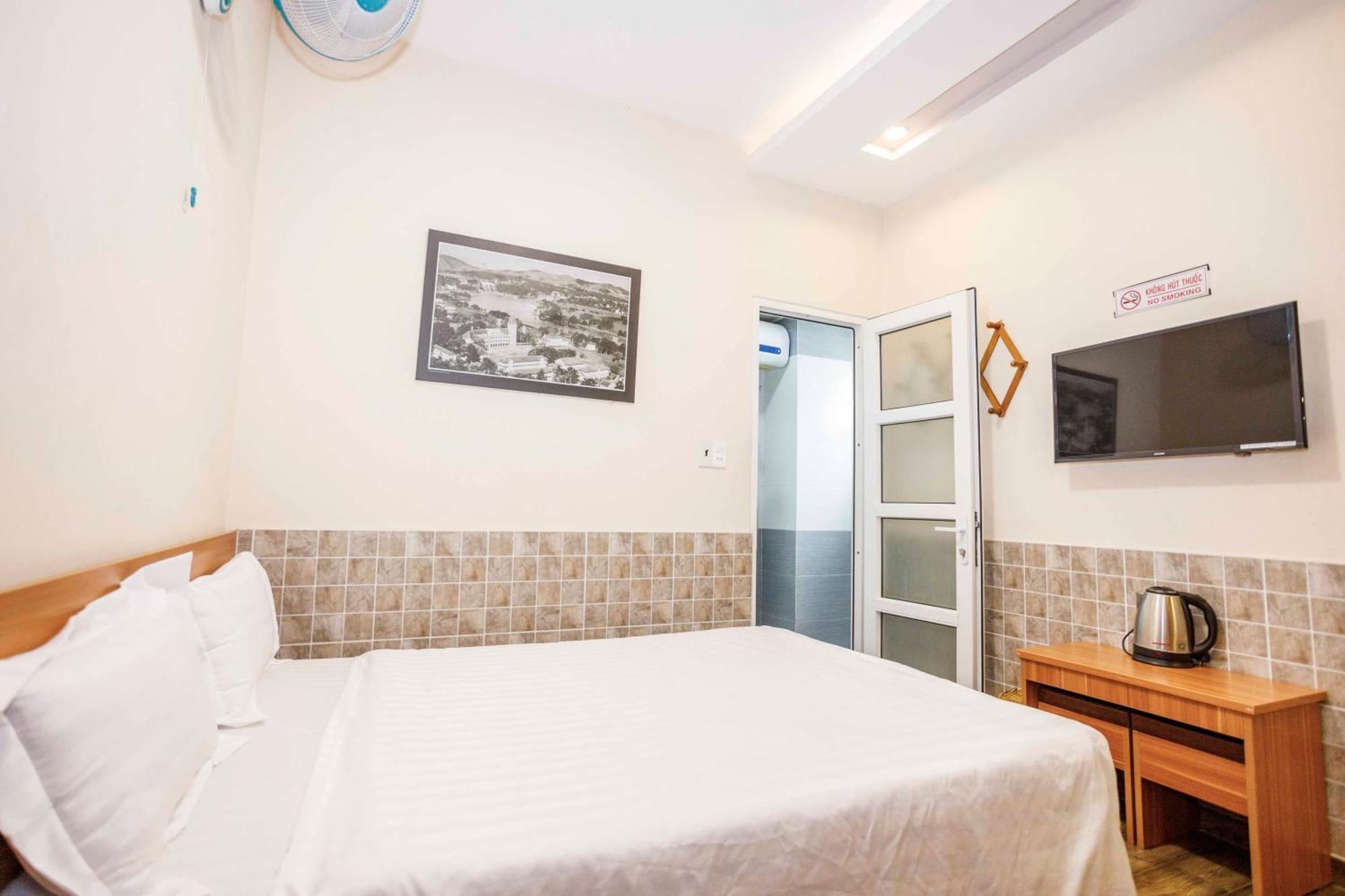 Thanh Anh 2 Hotel - Gan Cho Dem Dalat Eksteriør bilde